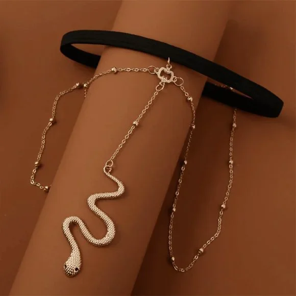 Gorgeous New Snake Thigh Chain - Picture 4 of 8